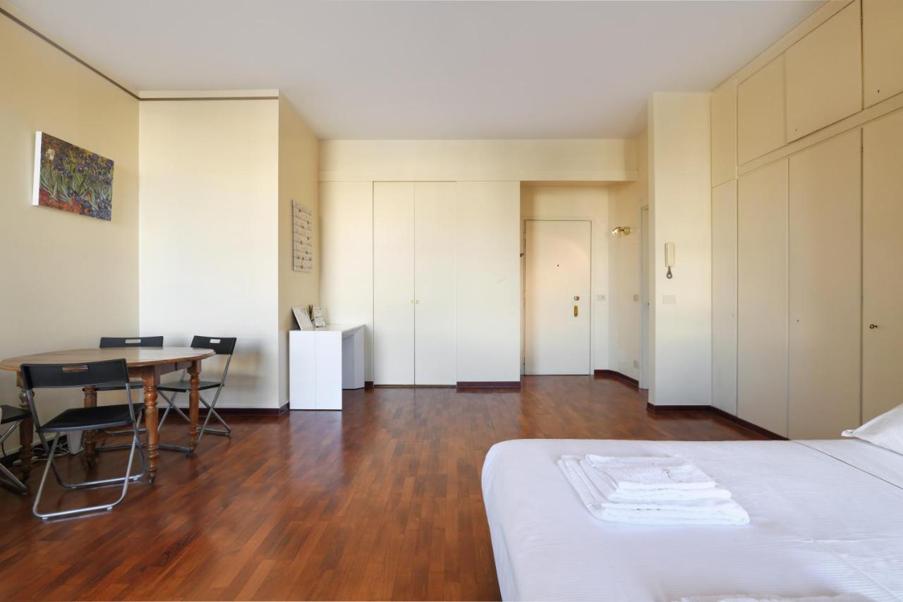 Duomo Luxury Apartment VII 밀라노 외부 사진